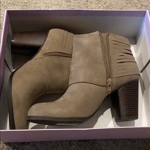 Madden girl tan booties